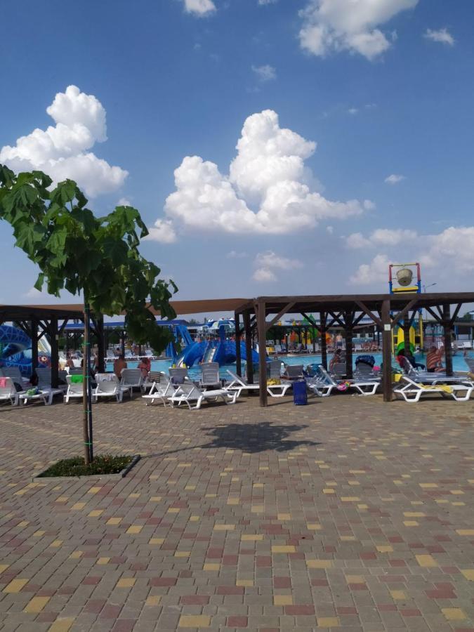 Aquapark Koblevo Hotel Bagian luar foto