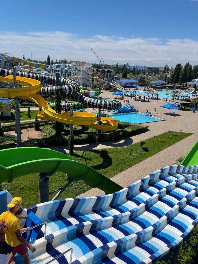 Aquapark Koblevo Hotel Bagian luar foto