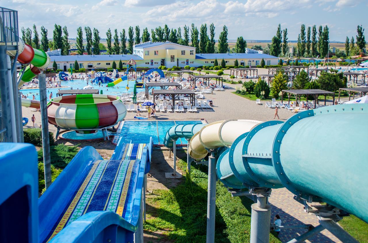 Aquapark Koblevo Hotel Bagian luar foto