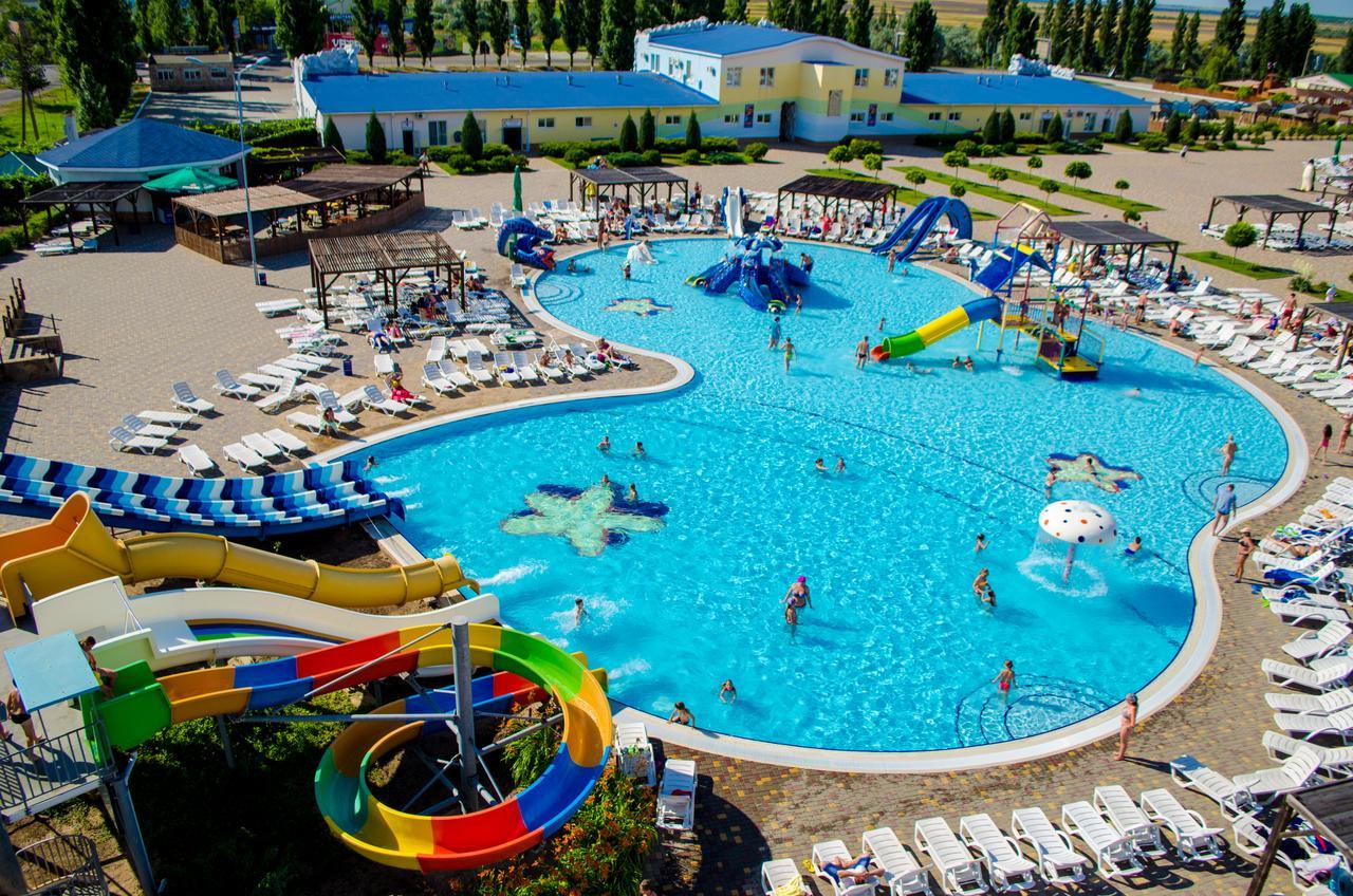 Aquapark Koblevo Hotel Bagian luar foto