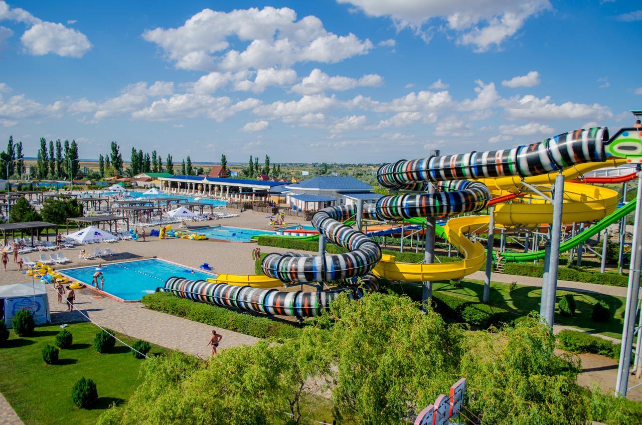 Aquapark Koblevo Hotel Bagian luar foto