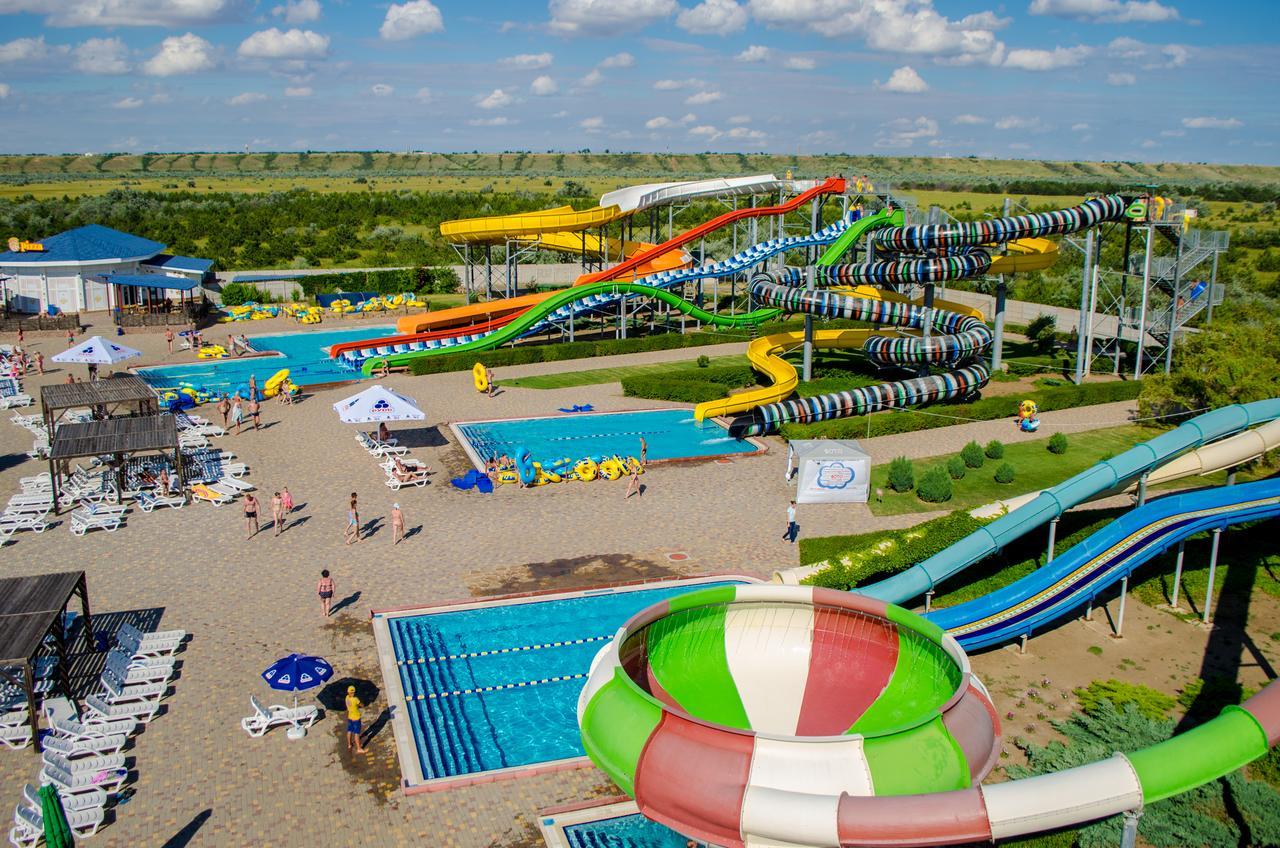 Aquapark Koblevo Hotel Bagian luar foto