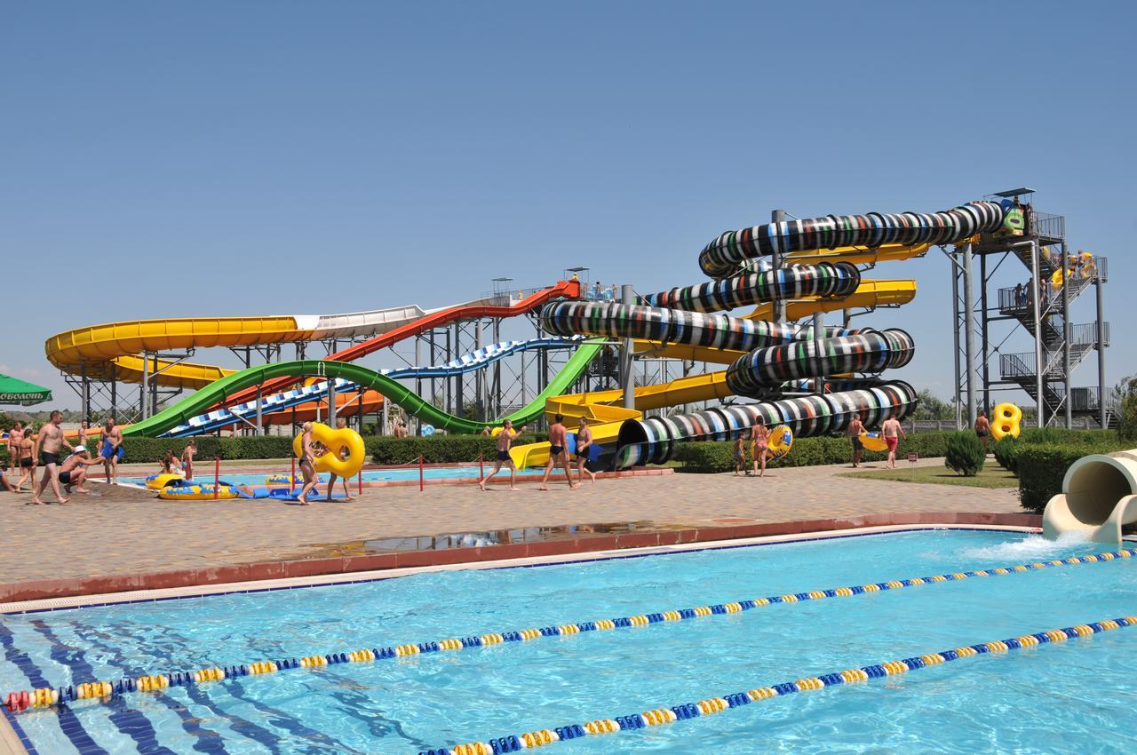 Aquapark Koblevo Hotel Bagian luar foto
